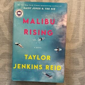 Malibu Rising by Taylor Jenkins Reid